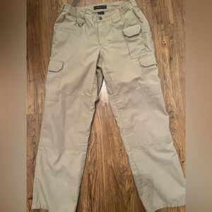 5.11 Tactical Cargo Pants Women's Size 6 Khaki Tan Style Pockets Canvas